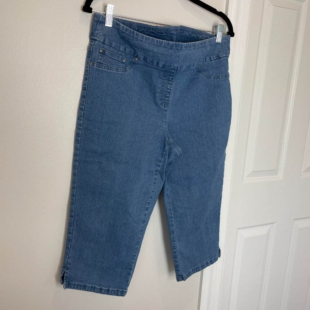 Ruby Rd. Stretch pull-on Denim Capris size 12P - Picture 3 of 11